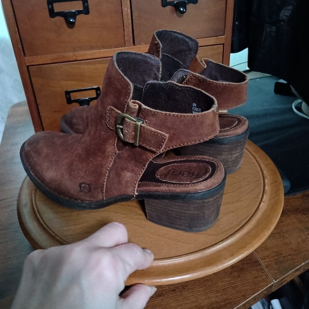 Born Brown Suede Leather Ankle Boots_8